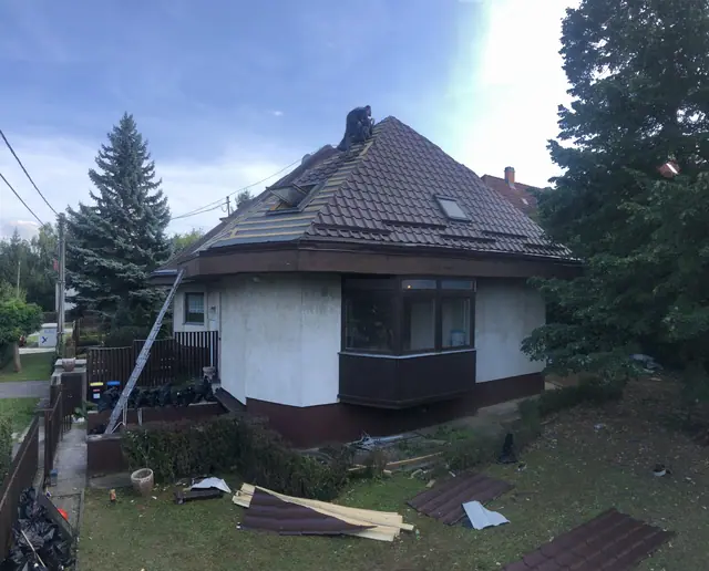 Cserepeslemez – BM Tetőfedés referencia