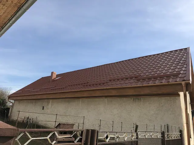 Cserepeslemez – BM Tetőfedés referencia